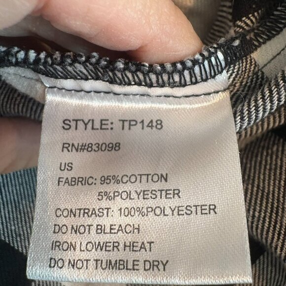 Flannel with built in hoodie S - Picture 7 of 7